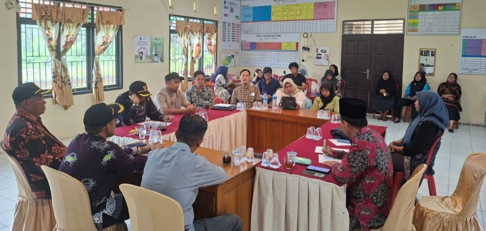 Terkait Dugaan Korupsi Dan Nepotisme Kades Teluk Pengkah, Dinas PMD Tanjabbarat Panggil BPD